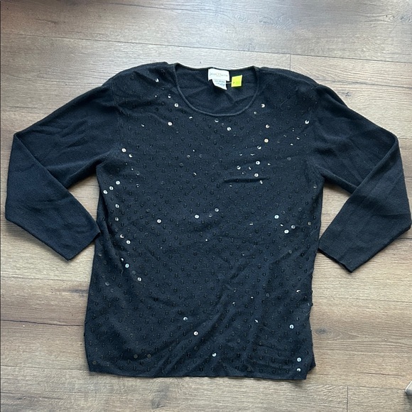 Jaclyn Smith Tops - Jaclyn Smith Silk Angora Sequin Top ! Large